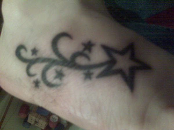 Star and Swirl Tattoo by ~IsometricPixel on deviantART Star and Swirl Tattoo by ~IsometricPixel on deviantART