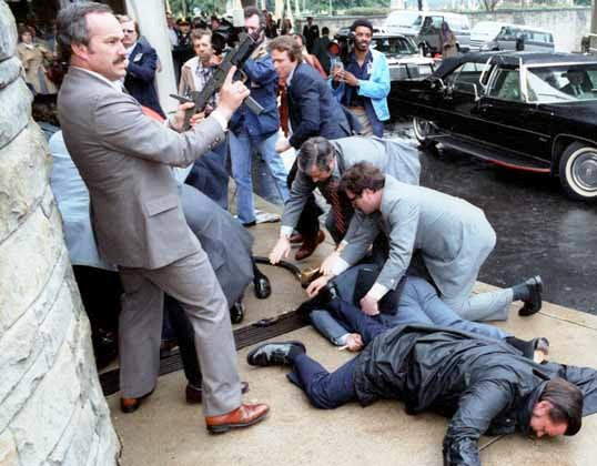 File:Reagan assassination attempt 4 crop.jpg