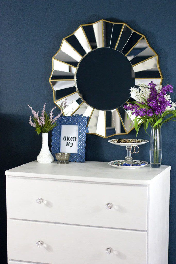 This navy bedroom is gorgeous! Check out what she did in just five weeks for the One Room Challenge. Lots of bedroom DIY projects and pretty details.