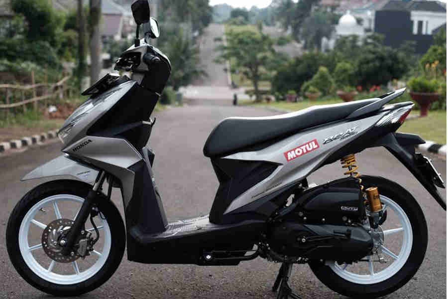 Honda Street
