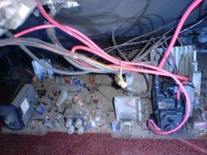 mainboard-televisi-GoldStar-300x225