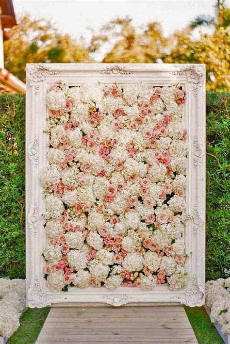 30 Ideas For Decorating Your Wedding Venue With Flowers 30 Ideas For Decorating Your Wedding Venue With Flowers
