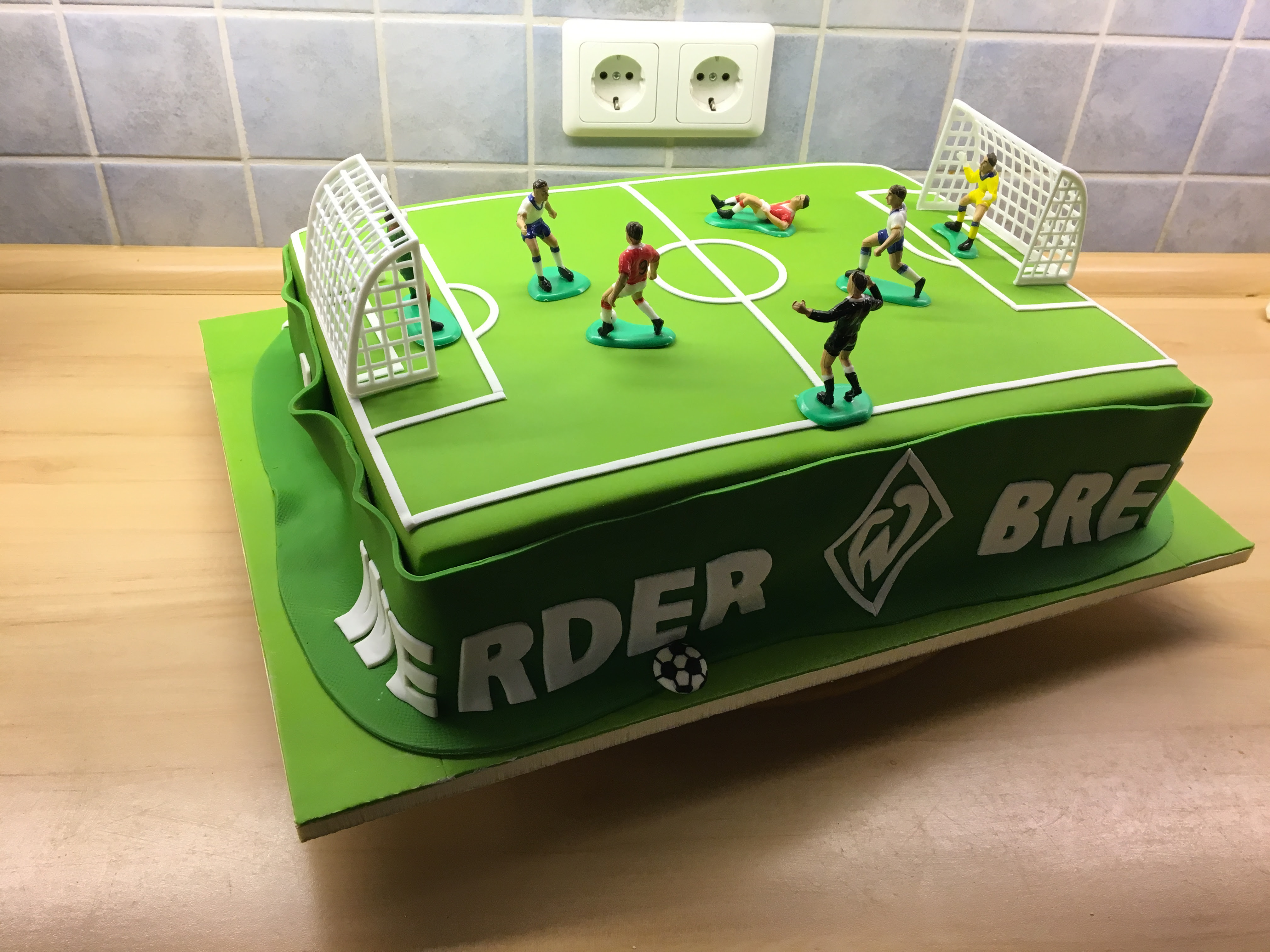 Werder Bremen Torte / Fussball kuchen, Fussball torte ...