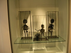 Les Marionettes