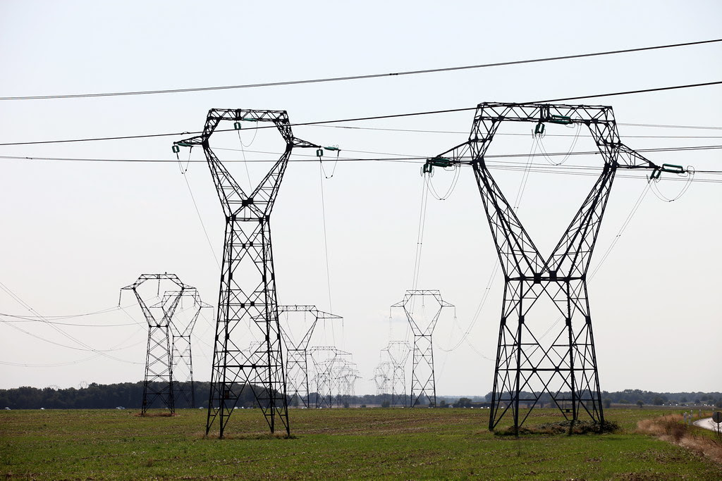 Lignes Haute Tension Pres Dauvernaux Essonne Lieu Lignes Haute Tension Pres Dauvernaux Essonne Lieu