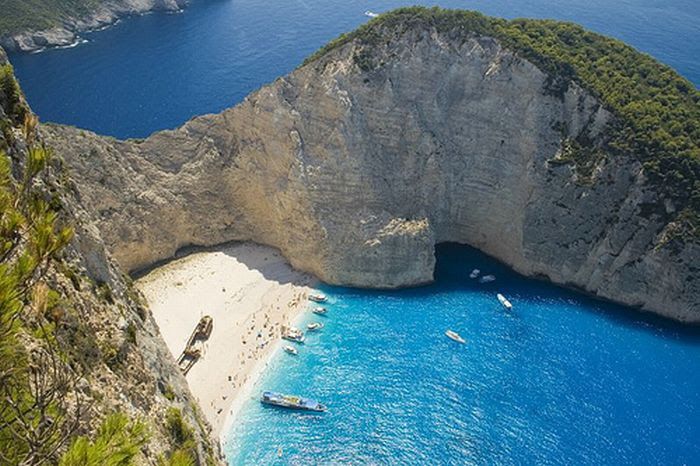 The Most Beautiful Place on Earth? (40 pics) The Most Beautiful Place on Earth? (40 pics)