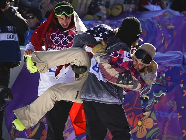 Sage Kotsenburg surpreende favoritos e é campeão olímpico aos 20 anos  Foto: Reuters
