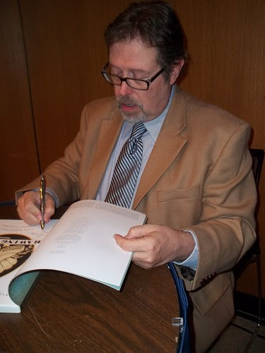 101_2949 Rick Marschall at Library of Congress