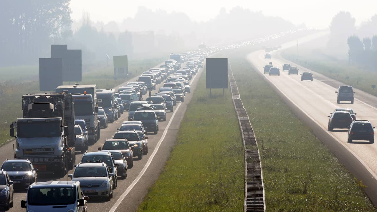 Veertien infrastructuurprojecten vertraagd door tekort aan stikstofexperts | NU - Het laatste nieuws het eerst op NU.nl