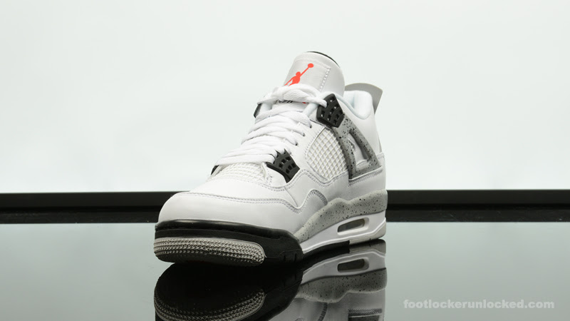 footlocker lightning 4s