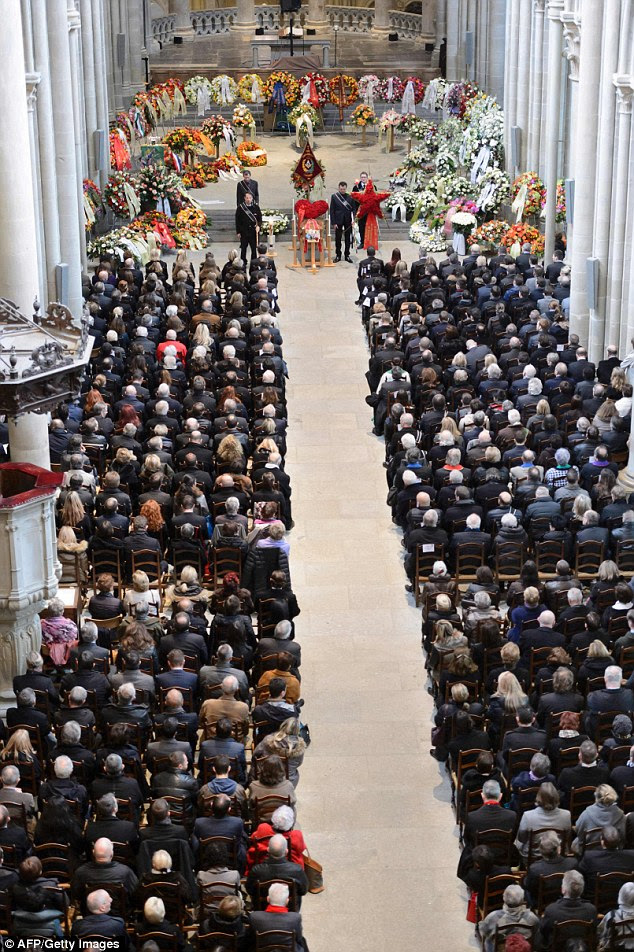 Some 1500 mourners gathered to pay tribute to Violier during his funeral ceremony at the Cathedral of Lausanne in western Switzerland on February 5