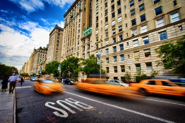 NYC Cabs Zooming By