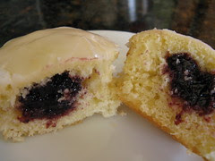 Lemon Blackberry Cupckaes