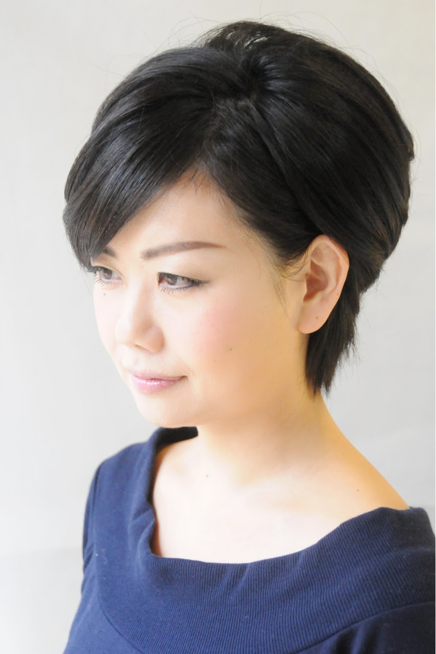 新着ヘアカタログ ミセス ミディアム 自由 髪型 コレクション