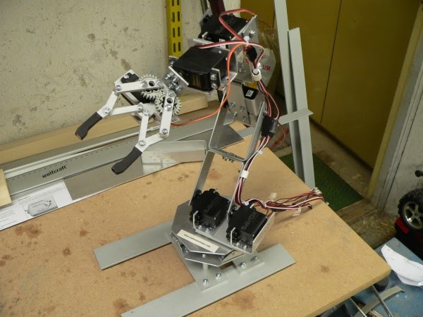 Building a robot arm
