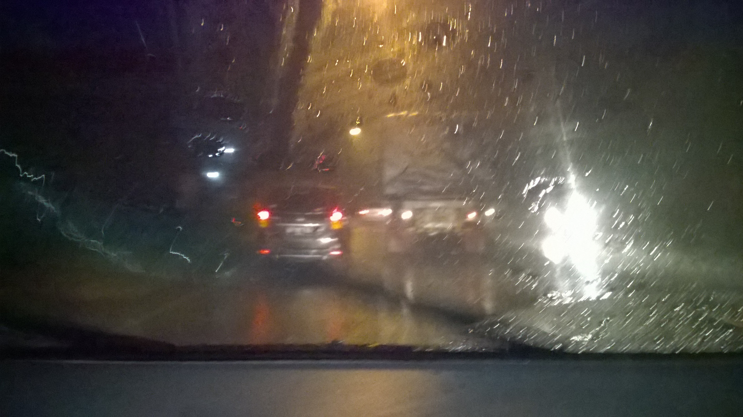 Gambar Perjalanan Di Dalam Mobil Malam Hari Info Terkait Gambar