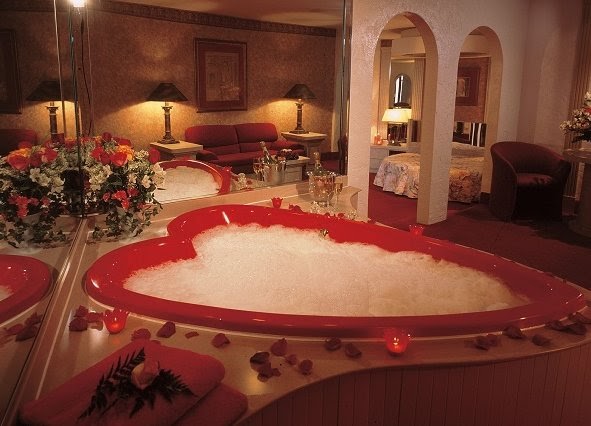 Hotels With Jacuzzi Tubs In Room Near Me / Hotel Hot Tub Suites - Private In-Room Jetted Spa Tub