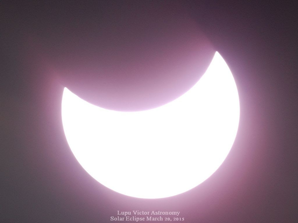 Imagini DSLR Nikon D80 Eclipsa parţială de Soare.