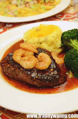 chilis philippines 7