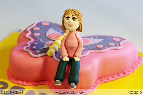 Pembe Kelebek Pasta / Pink Butterfly Cake