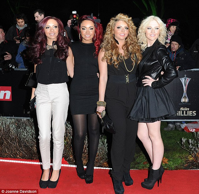 http://i.dailymail.co.uk/i/pix/2011/12/19/article-2076243-0F3A5FA300000578-531_634x617.jpg