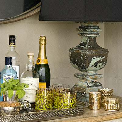 22. Southern Living - Bar detail - welcoming piazza
