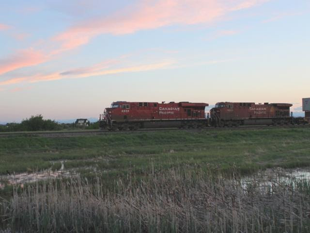 CP 8800 in Indus, Alberta