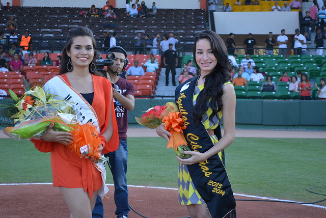 Pelota Invernal Dominicana - Gigantes vs Aguilas