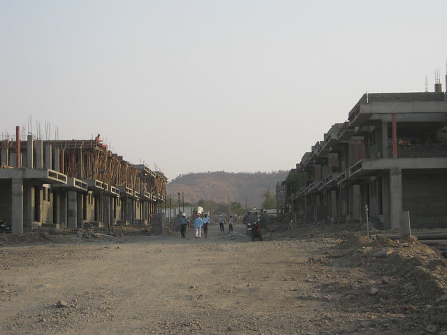 Space & Privacy for Villas - Life Republic - Hinjewadi Marunji - on 22nd February 2012 - World Thinking Day