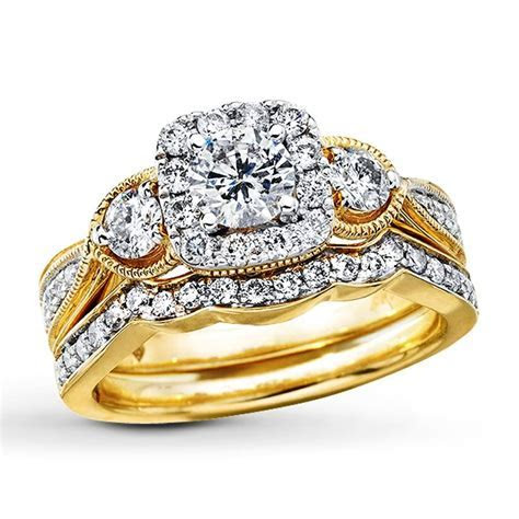 15 Collection of Yellow Gold Wedding Band Sets 15 Collection of Yellow Gold Wedding Band Sets