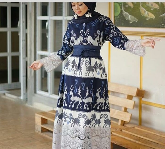 Model Gamis Tenun Kombinasi Brokat Gambar Hijab