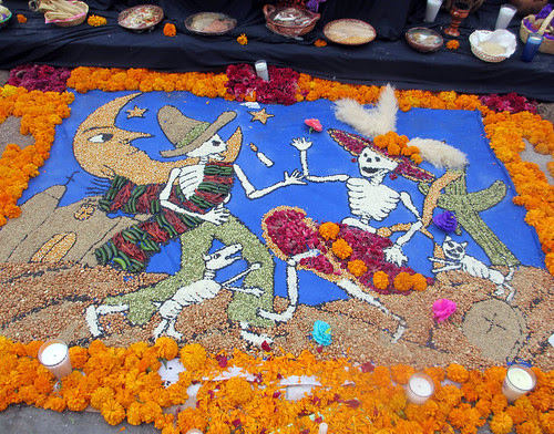Dia de los Muertos altars