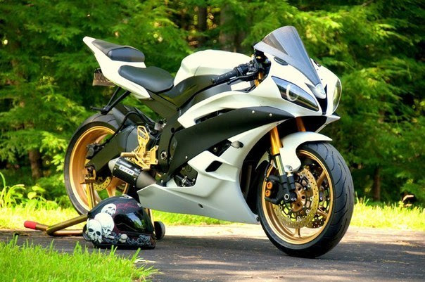 Yamaha r6 салатовая