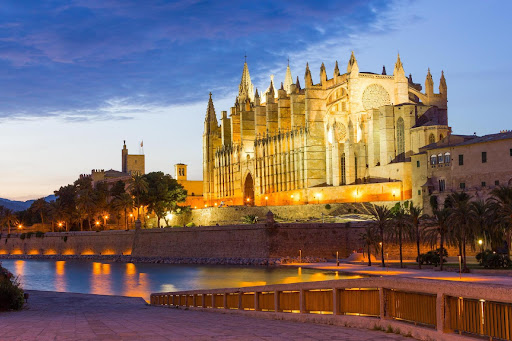 Main Tourist Attractions In Spain