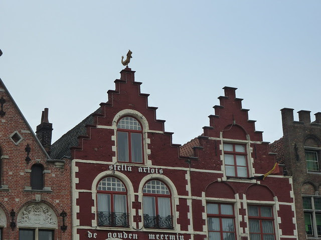 parell de casetes vermelles