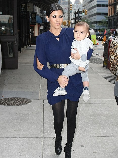 Kardashian Heart: Kourtney Kardashian With Son Mason