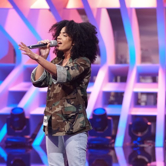 Dsds / Kandidatin Sarah spricht von Sex-Spielchen bei DSDS Dsds / Kandidatin Sarah spricht von Sex-Spielchen bei DSDS