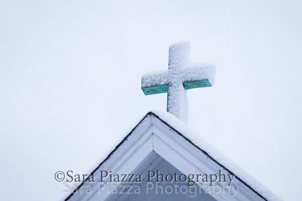 Edgartown News, spring snow, sara piazza photography