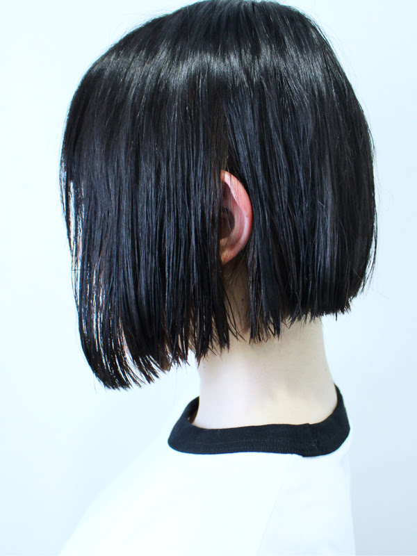 ベスト下がり ショート 黒髪 ショート ボブ 無料のヘアスタイル画像