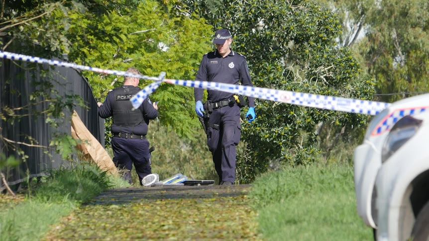Man shot by police officers after refusing to drop gun in siege at One Mile in Ipswich