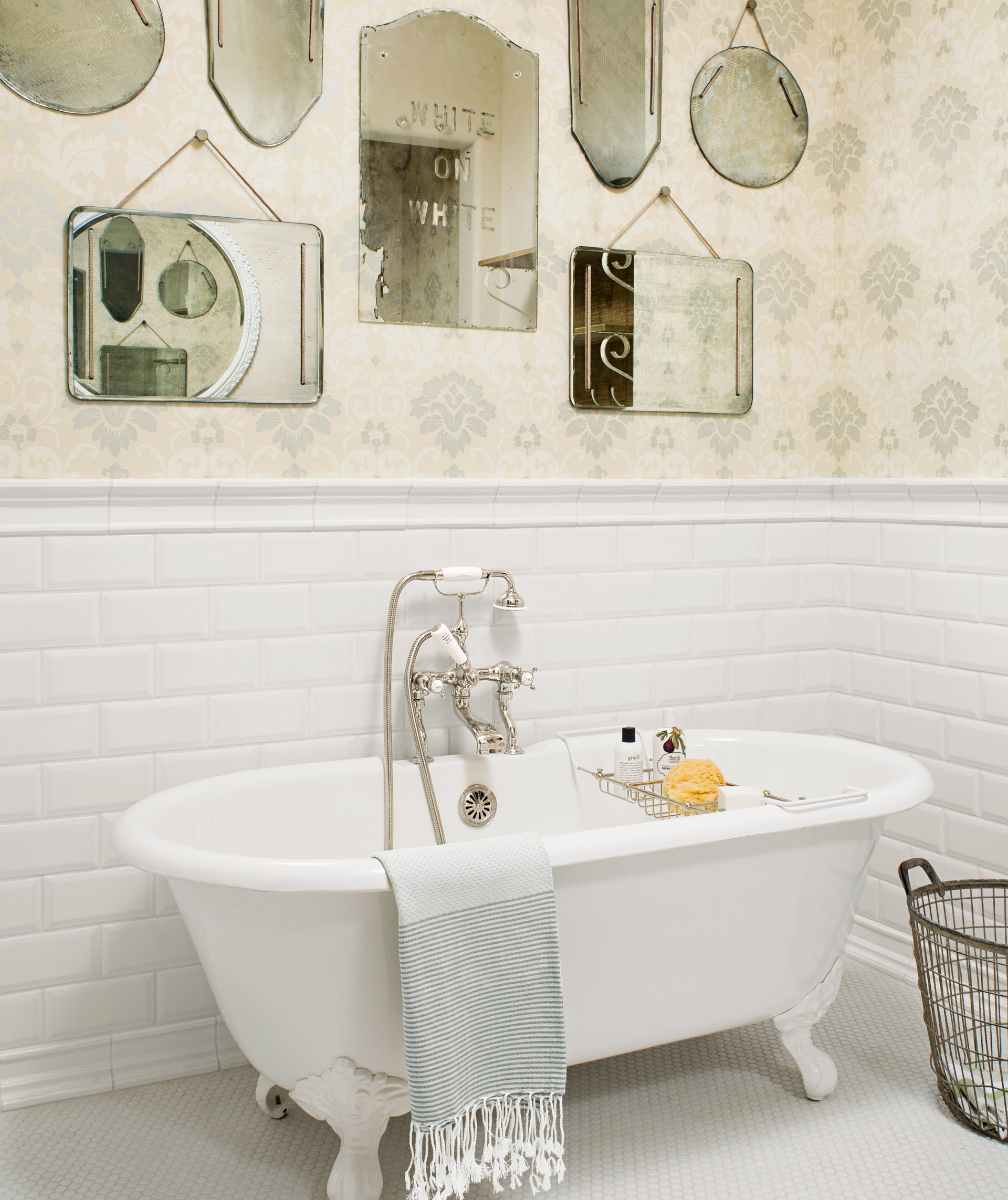 Parisian Style Bathroom Home And Garden