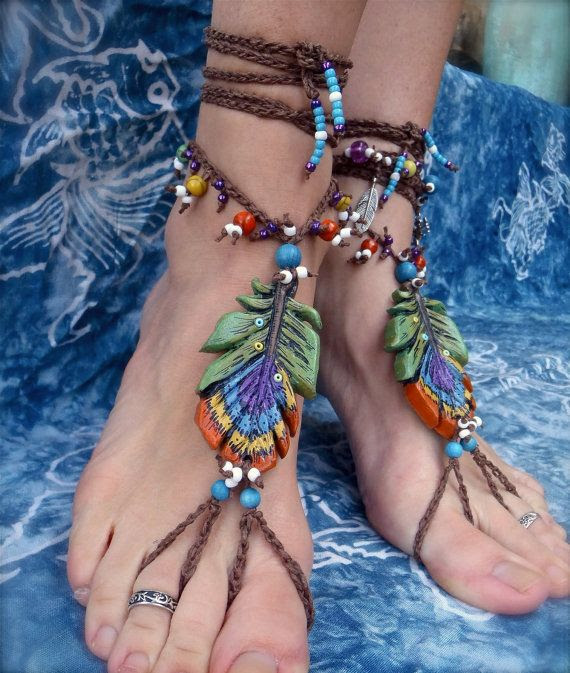 http://www.pinterest.com/pin/58828338857069416/ Gypsy barefoot sandals