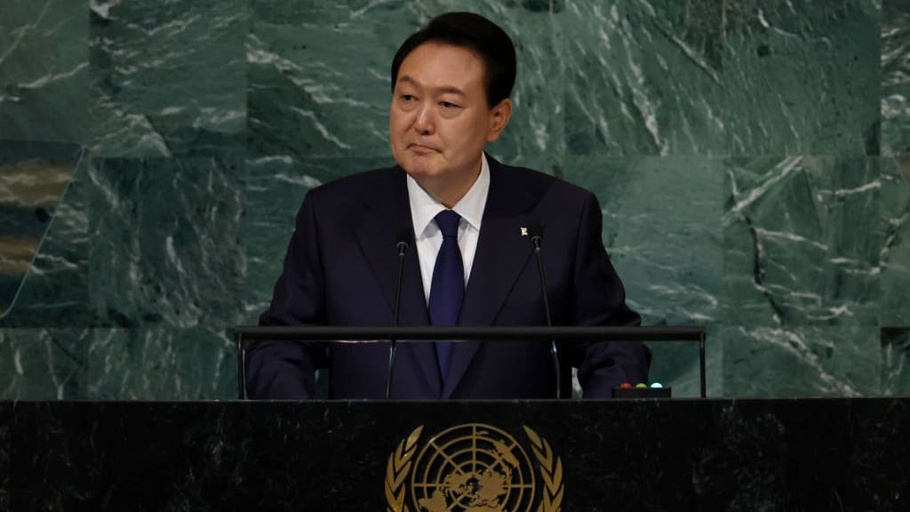 Hot Mic Busts South Korean President Calling U.S. Lawmakers 'Idiots'