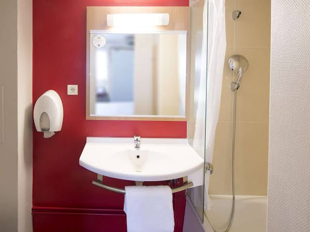 Commentaires et avis sur B&B HOTEL Tours Nord 1 Val de Loire