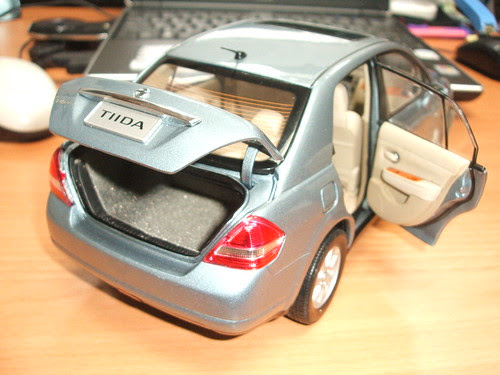 My TIIDA Model Car