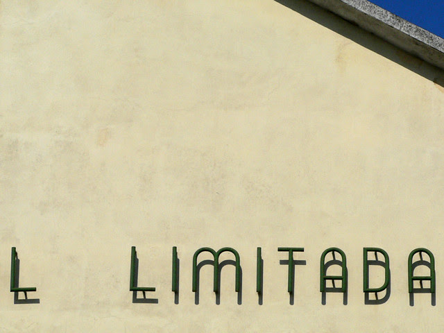 L limitada
