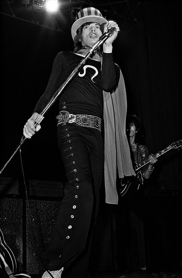 2015-11-20-1448028206-8470139-MickJaggerMadisonSquareGarden11969.jpg