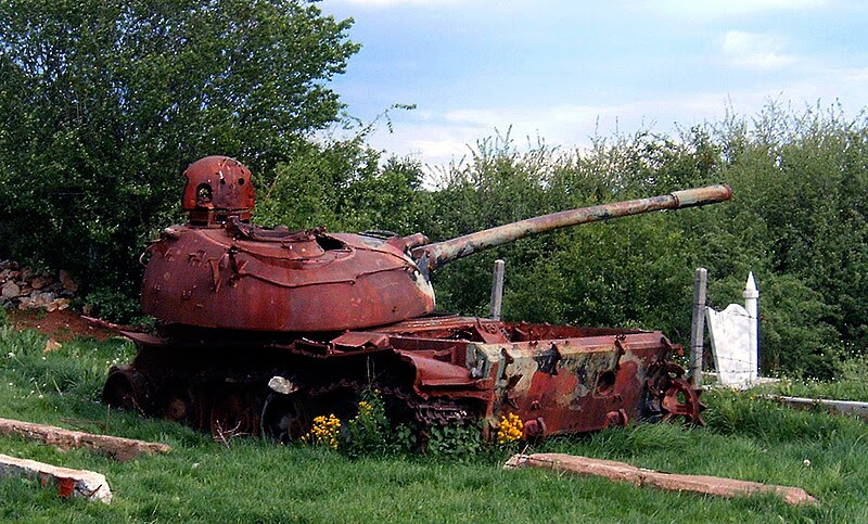 Skeda:Destroyed-t-55-tank-Kosovo.jpg