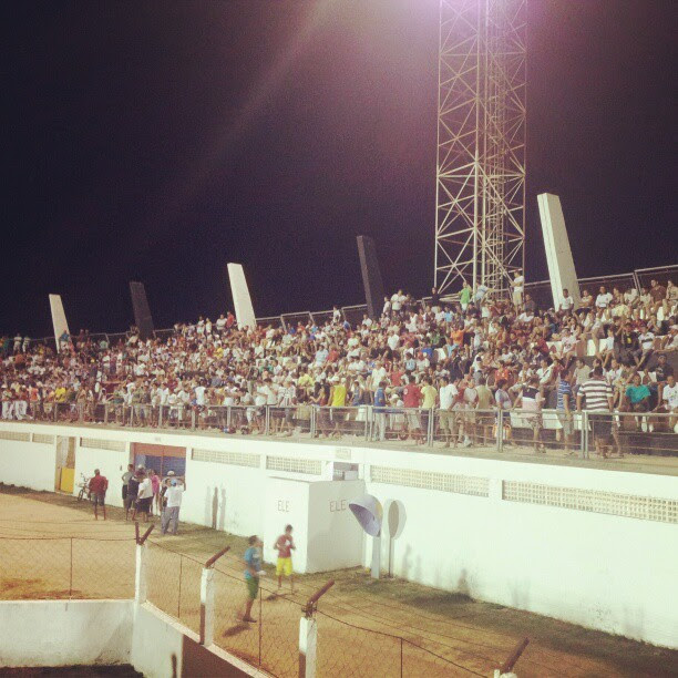Estádio Marizão recebe bom público para Corintians x Potiguar de Mossoró (Foto: Antonio Netto/Inter TV Cabugi)