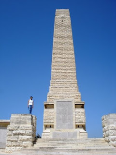 Helles Anıtı